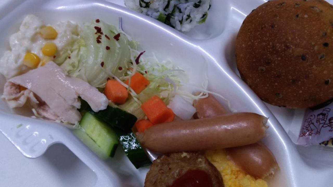 Toyoko Inn Hiroshima-Eki Stadium Mae Екстер'єр фото