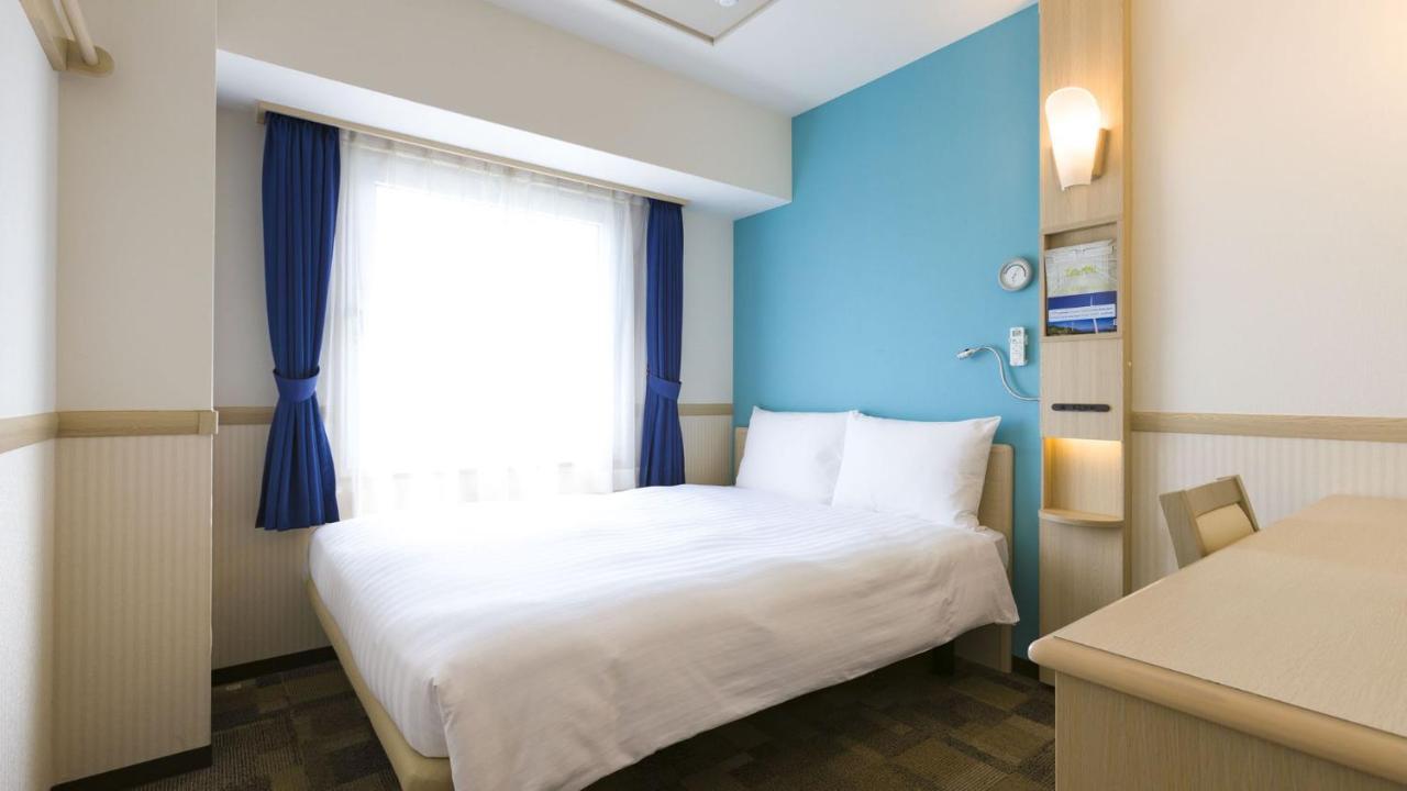 Toyoko Inn Hiroshima-Eki Stadium Mae Екстер'єр фото