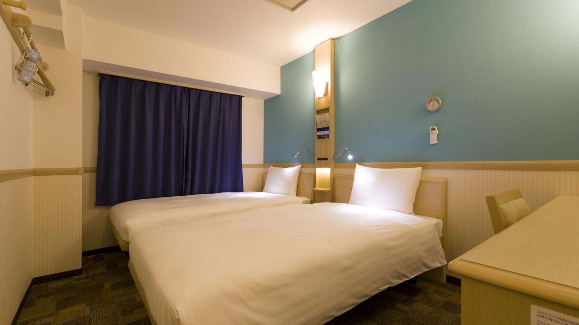 Toyoko Inn Hiroshima-Eki Stadium Mae Номер фото